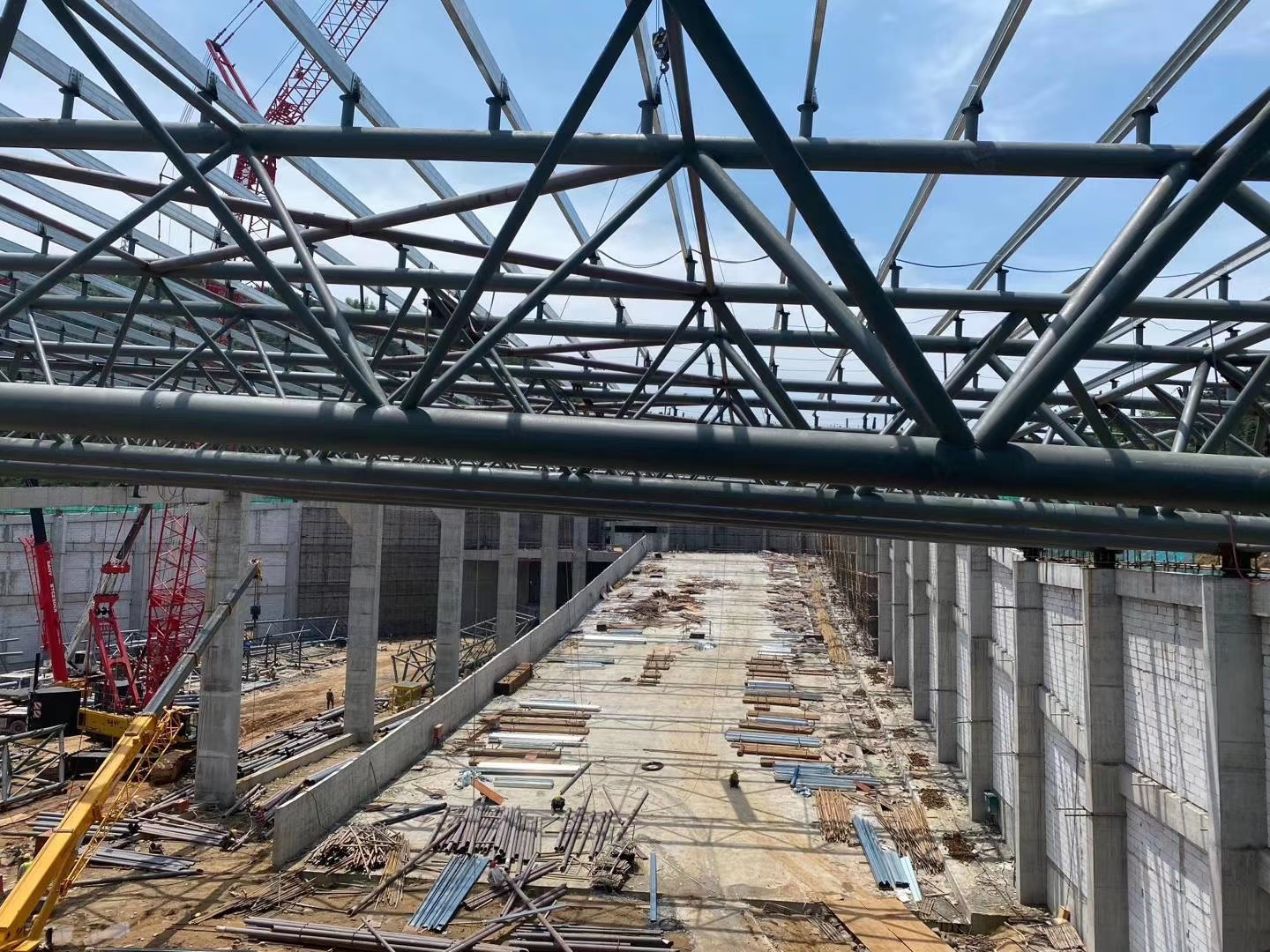 ABUIABACGAAgnriSlAYo0IjzFDCgCzi4CA